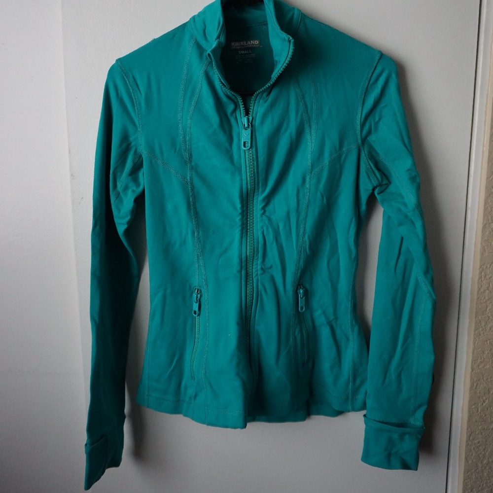 🌸 Kirkland Sweater